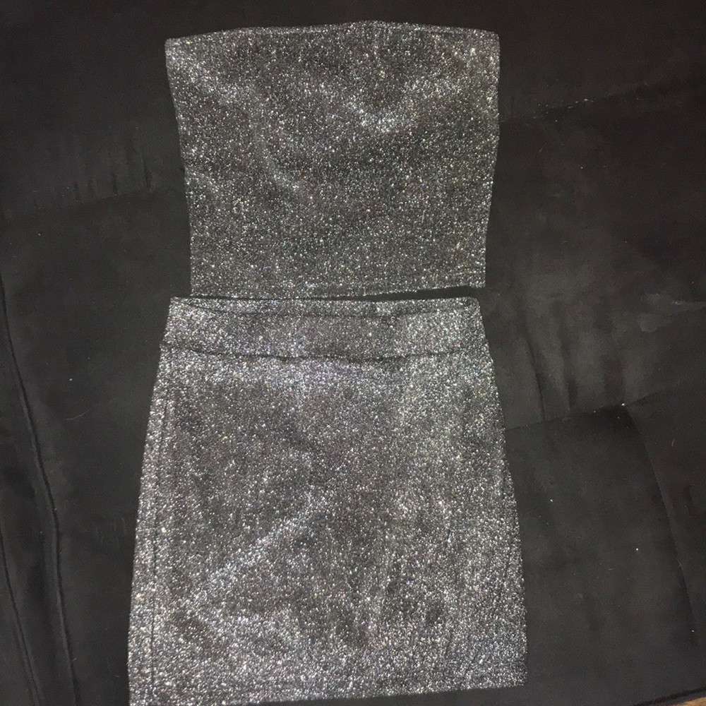 Two piece forever 21 sparkly set